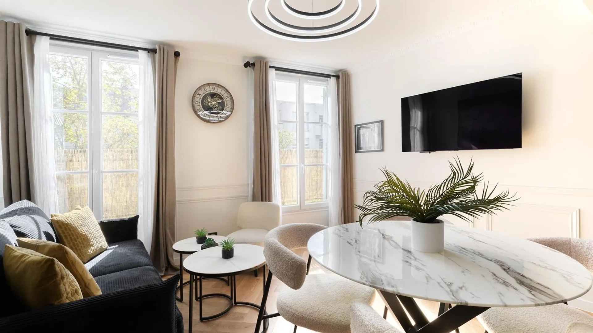 Pick A Flat'S Apartments In Montmartre- Rue Gauthey Paris