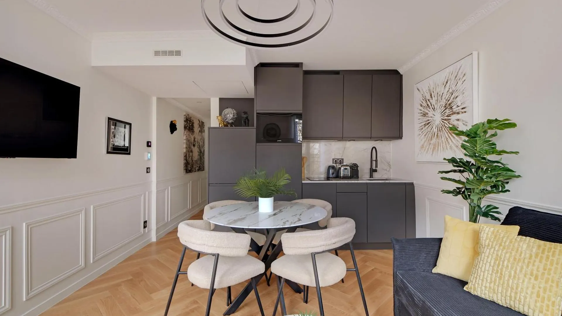 Pick A Flat'S Apartments In Montmartre- Rue Gauthey Paris