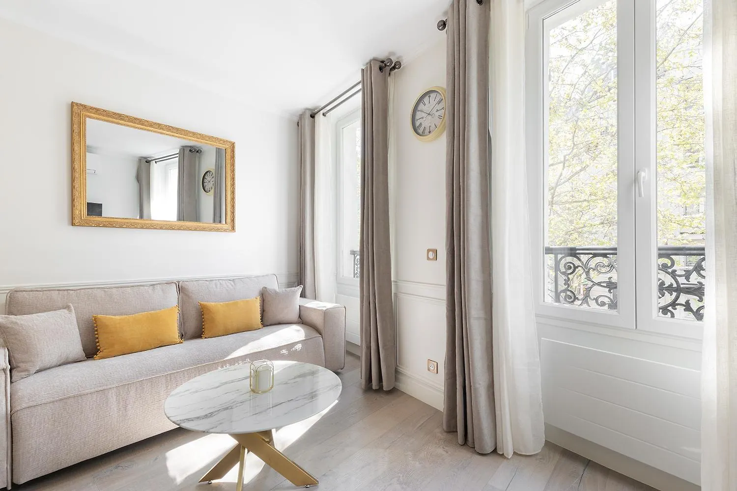 Pick A Flat'S Apartments In Montmartre- Rue Gauthey Paris