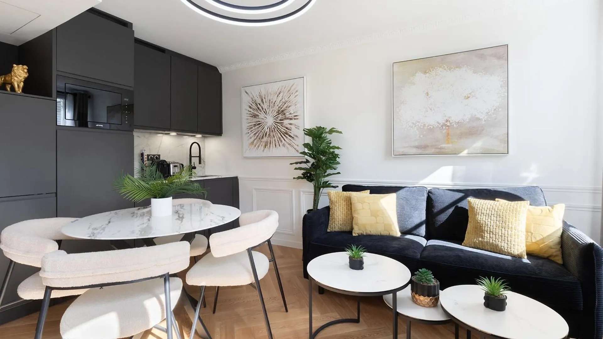 Pick A Flat'S Apartments In Montmartre- Rue Gauthey Paris