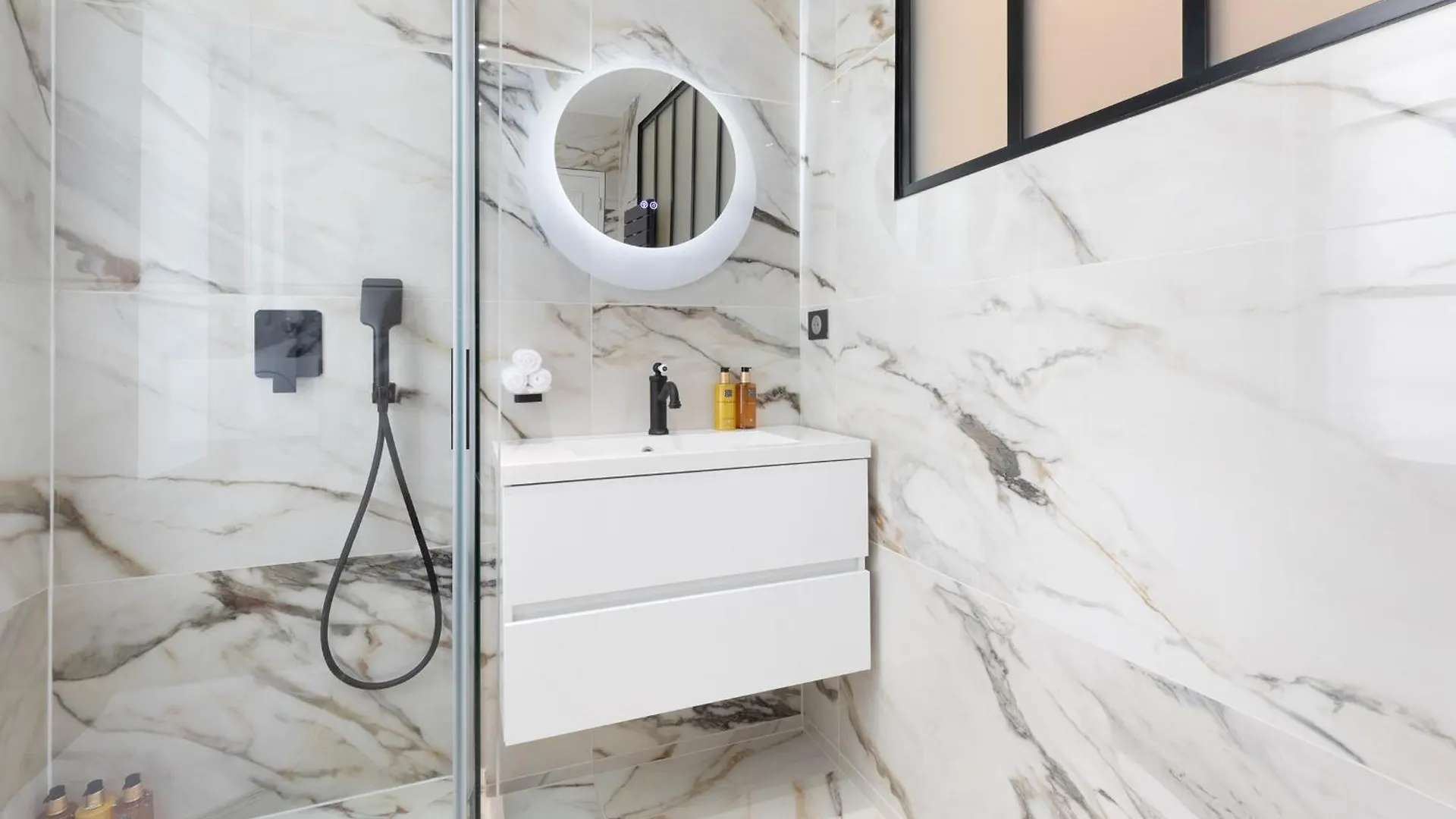 Pick A Flat'S Apartments In Montmartre- Rue Gauthey Paris
